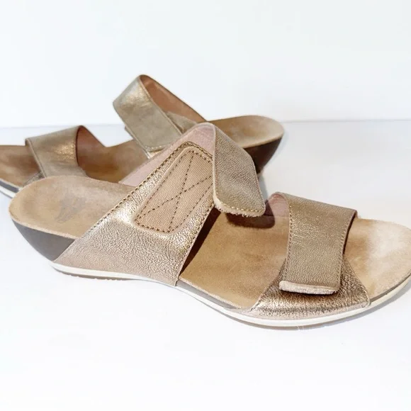 DANSKO Vienna Gold Metallic Sz 40/9 Gold Nappa Casual Slide Flip Flop Sandal - Picture 14 of 15